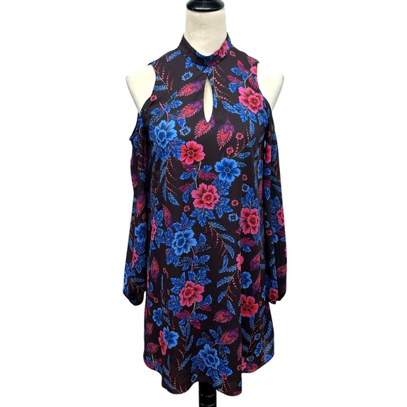 Everly Floral Cold Shoulder Mock Neck Mini Dress Romantic Party Sz M - Picture 1 of 9